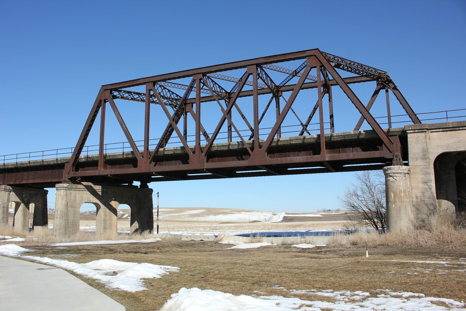 East span (span #1)